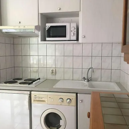 4 Pers, Balcon Sud, Parking, Prox Centre Luz-st-sauveur, Proche Et Thermes - Fr-1-402-72 아파트 뤼생소베르