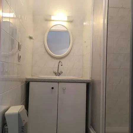 4 Pers, Balcon Sud, Parking, Prox Centre Luz-st-sauveur, Proche Et Thermes - Fr-1-402-72 Apartment Luz-Saint-Sauveur